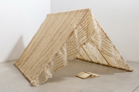 opera della mostra Fragile