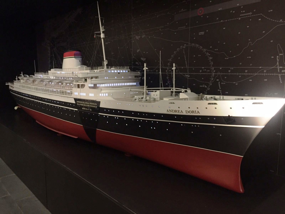 modellino nave Andrea Doria