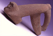 Metate (macina per cereali), a forma di scimmia, XI – XVI sec.d.C., (Honduras, stile mayoide)