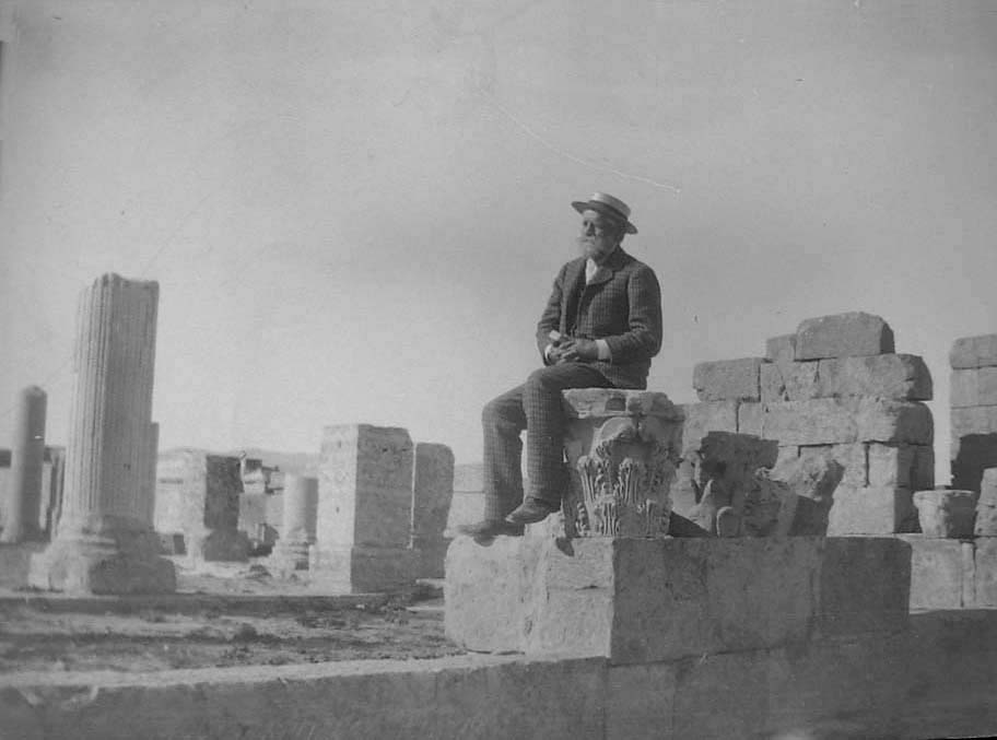 Bon Check (Tunisia) - Capitano su un capitello (18/3/1912)