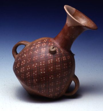 Arybalo con motivi geometrici dipinti, XV-XVI sec. d.C. (Inca) Arybalo con motivi geometrici dipinti, XV-XVI sec. d.C. (Inca)