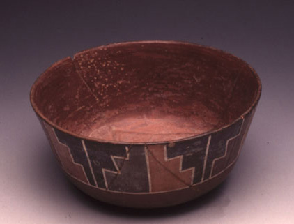 Ciotola,  400 – 300 a.C. (Nasca 1/ Tiawanaku) 