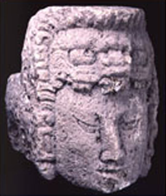 Protome cefalomorfa, I-X secolo d.C. (epoca classica), Honduras, Copán, valle del fiume omonimo may