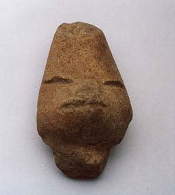Testina antropomorfa (parte di figurina intera), III - IV secolo d.C. (Teotihuacán II), Messico 