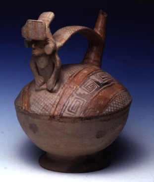 Vaso fischiatore, 500 – 600 d.C. (Lima, sottostile Nieveria)