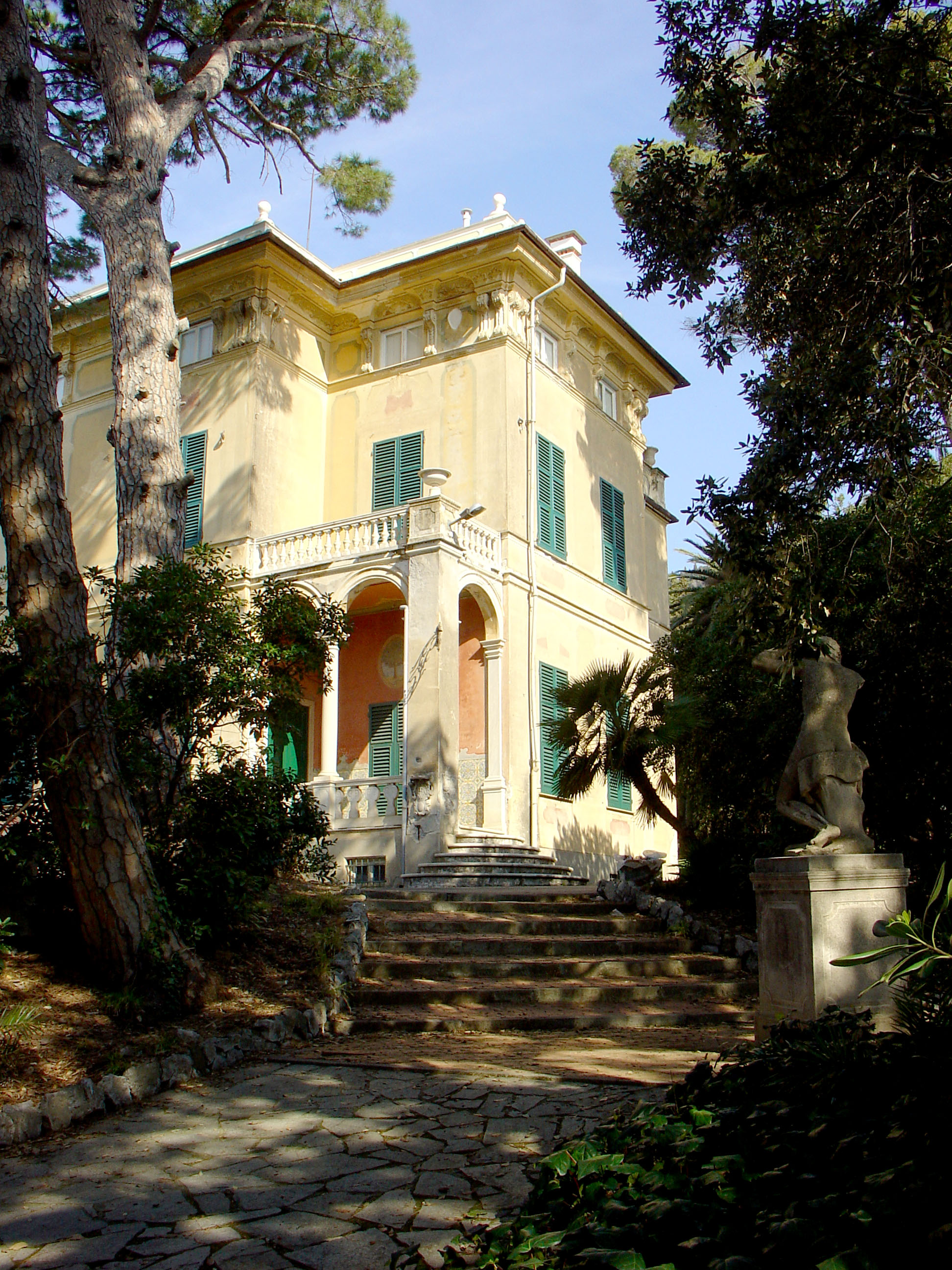 villa Luxoro