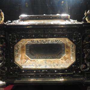 Cabinet of the ashes of St. John the Baptist