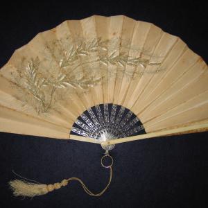 Folding fan _ 2