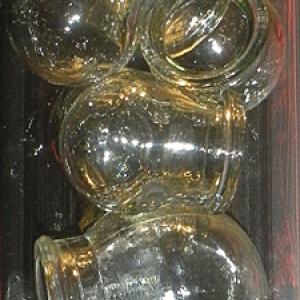 Cupping glass