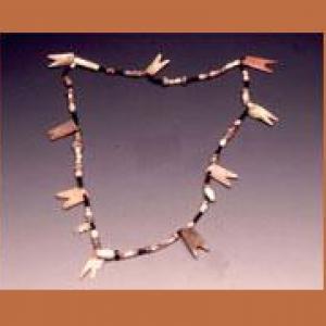 Collana pietra, corallo, conchiglia (0 – 500 D.C.)