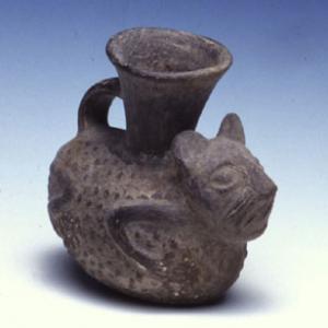 Vase representing a jaguar