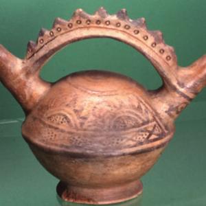 Biconic vase, X - XII sec. A.D. (Chimù - Lambayeque)