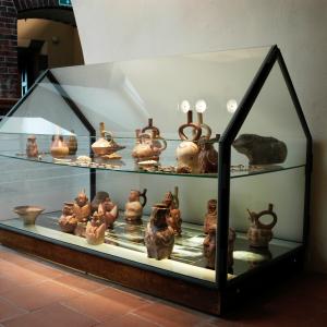 Vetrina espositiva - Moche