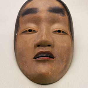 Female Nō mask 