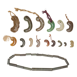 Magatama, curved jewellery and tubular necklace  