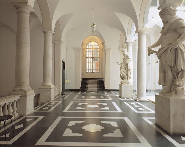 Loggiato di Palazzo Bianco